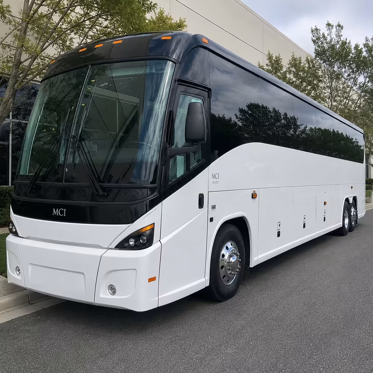 employee bus rentals in hampton for newport news shipbuilding